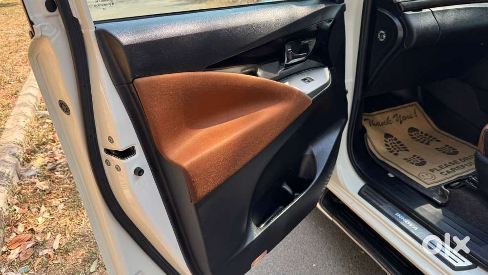 Toyota Innova Crysta [2020-ongoing] 2.4 Zx At 7 Str, 2022, Diesel