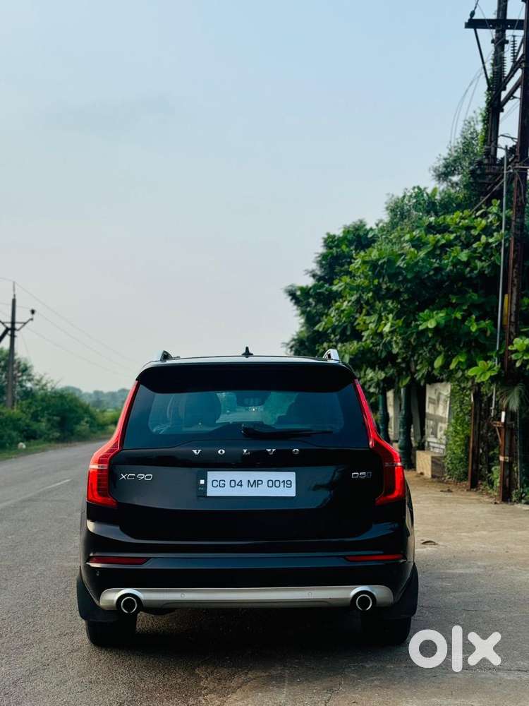 Volvo Xc90 Momentum Luxury, 2019, Diesel