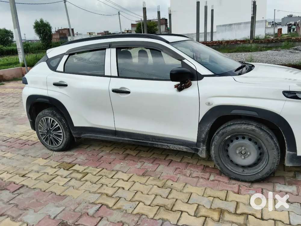 Maruti Suzuki Fronx Sigma 2025