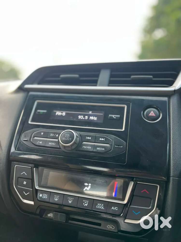 Honda Brio Vx Mt, 2018, Petrol