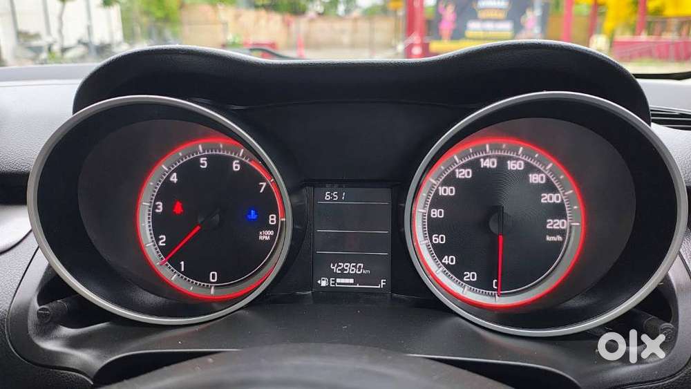 Maruti Suzuki Swift Vxi Optional, 2022, Petrol