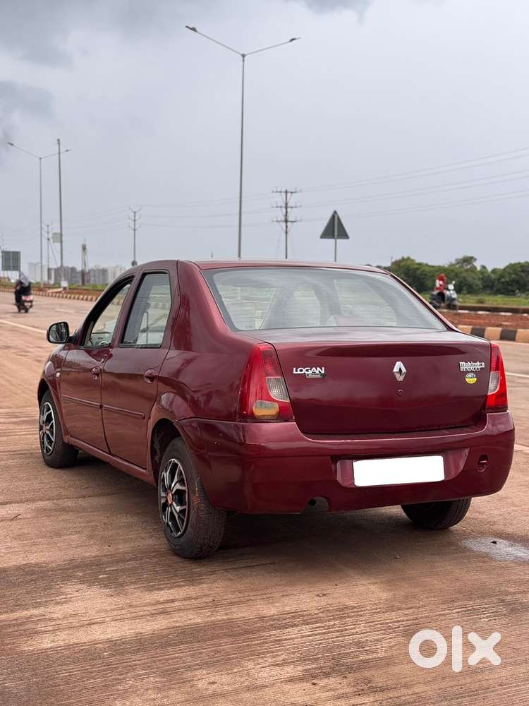Mahindra Renault Logan 2008