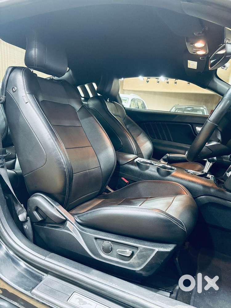 Ford Mustang V8, 2019, Petrol