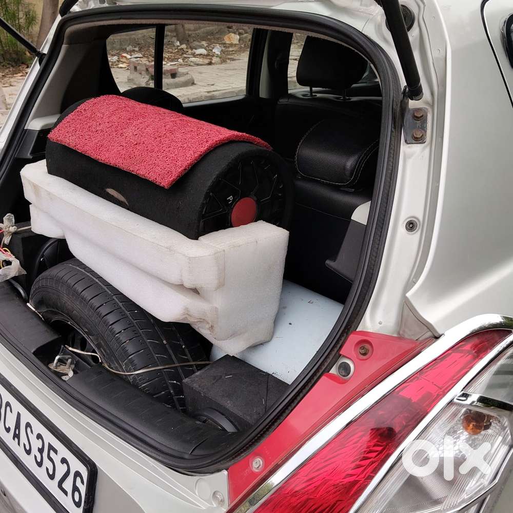Maruti Suzuki Swift Lxi Optional-o, 2017, Cng & Hybrids
