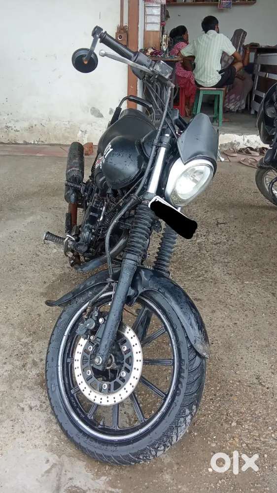 Bajaj Avenger Street 180 2019