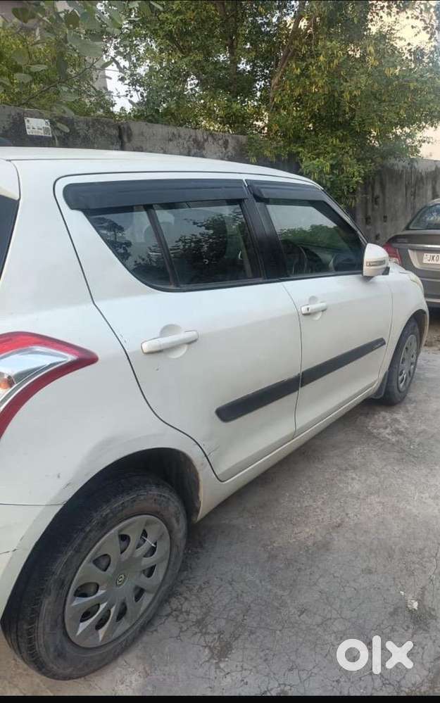 Maruti Suzuki 2016 Petrol Manual