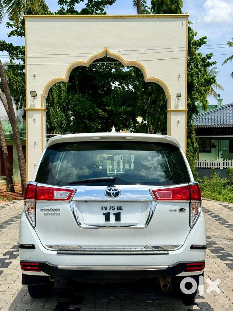 Toyota Innova Crysta 2.4 Z 7 Str, 2025, Diesel