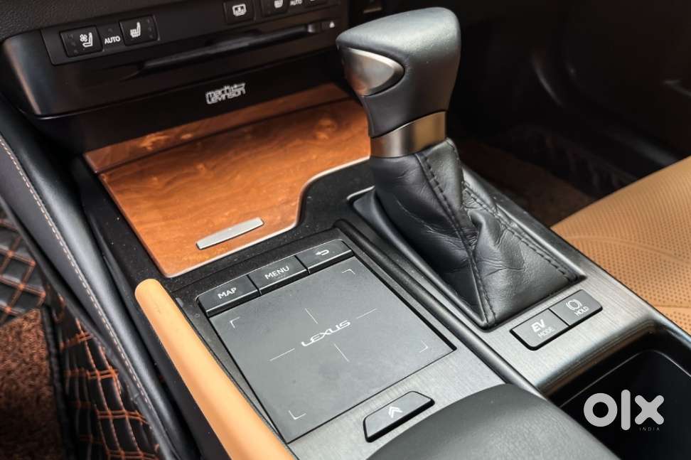 Lexus Es, 2022, Petrol