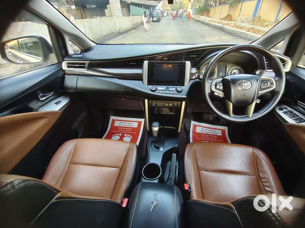 Toyota Innova Crysta 2.8z Automatic, 2017, Diesel