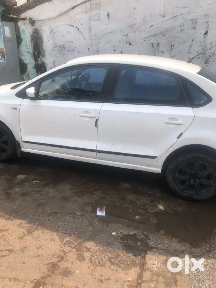 Volkswagen Vento 2011 Diesel 90000 Km Driven