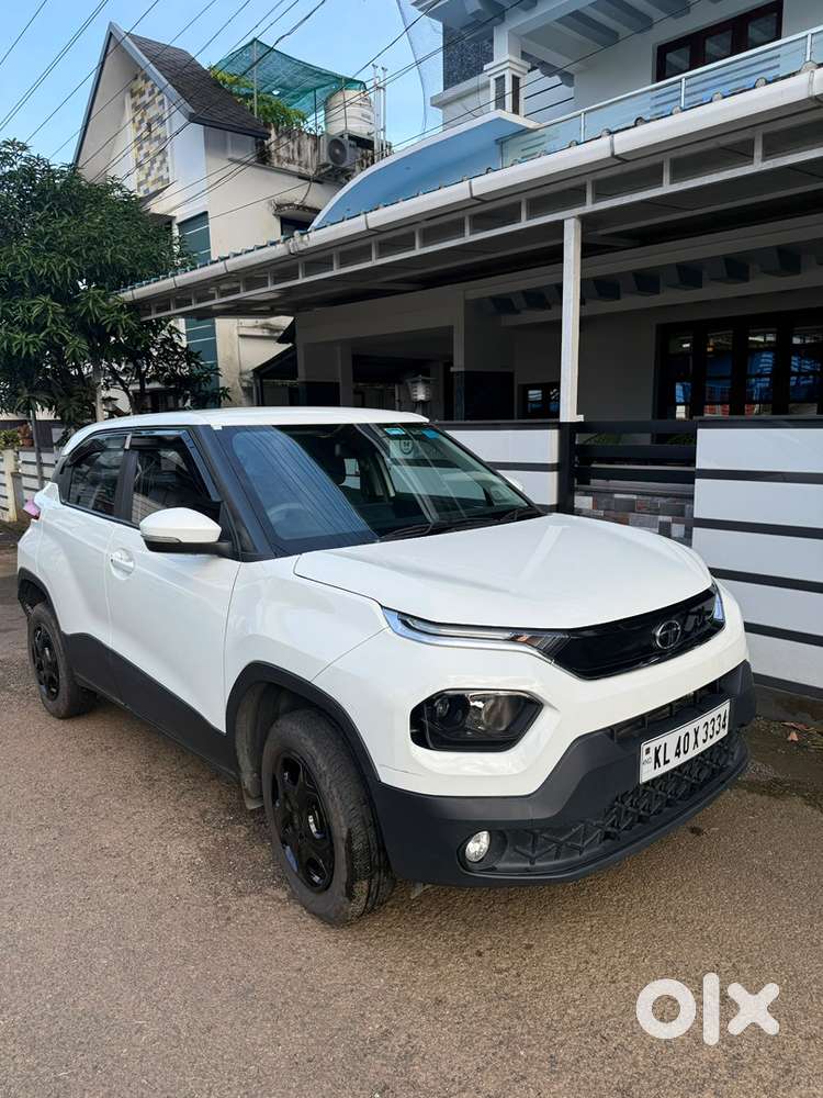 Tata Punch Petrol 2025