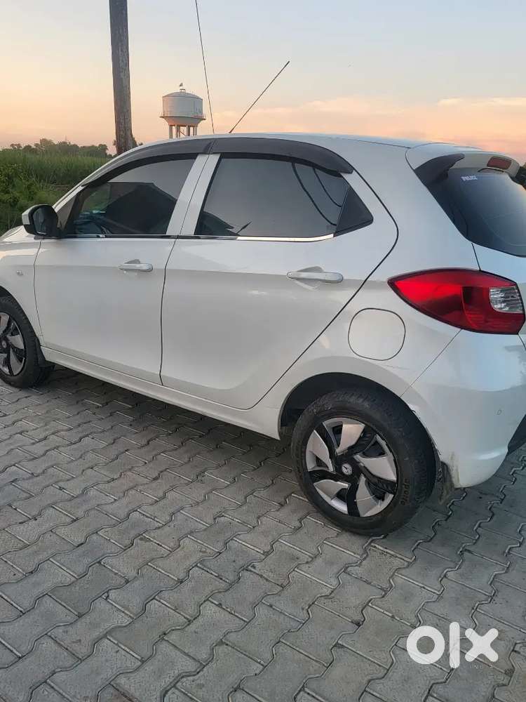 Tata Tiago Xm 2019