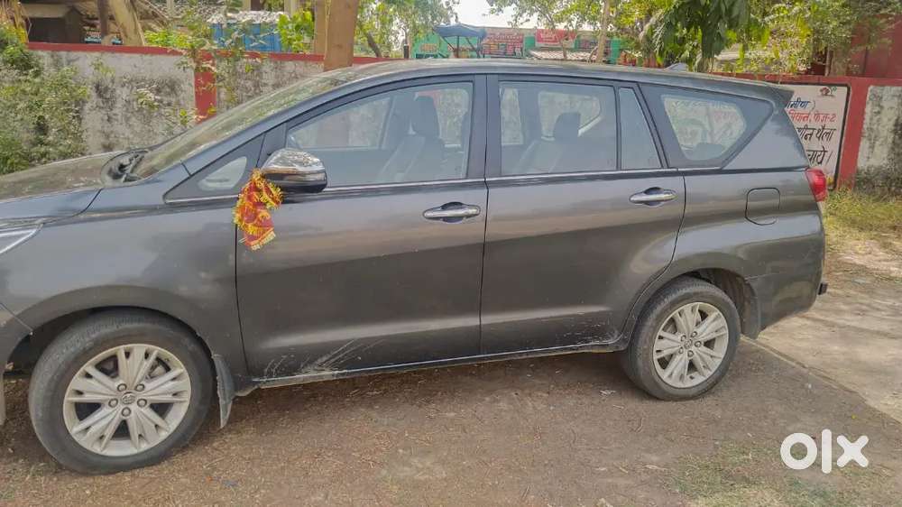 Toyota Innova Crysta 2018 Diesel Well Maintained