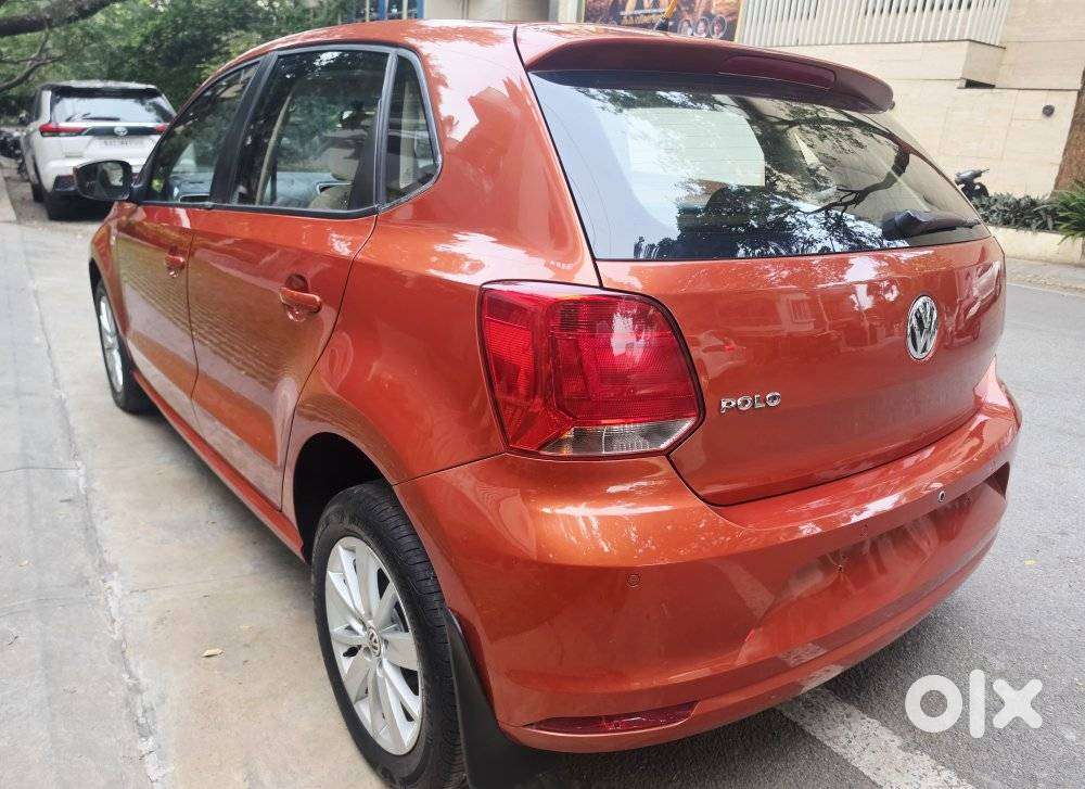 Volkswagen Polo Petrol Highline 1.2L, 2015, Petrol