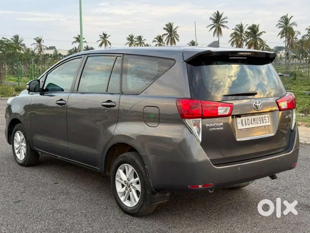 Toyota Innova Crysta 2.4gx 7str 2018 Model
