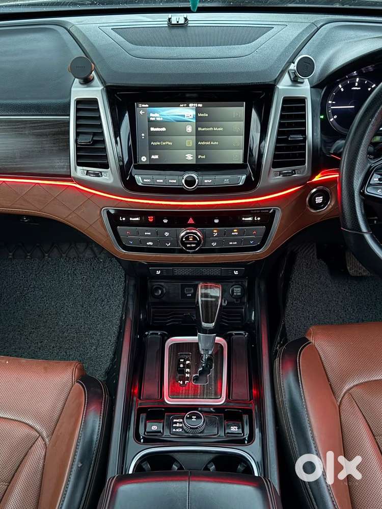Mahindra Alturas G4 4wd At, 2019, Diesel