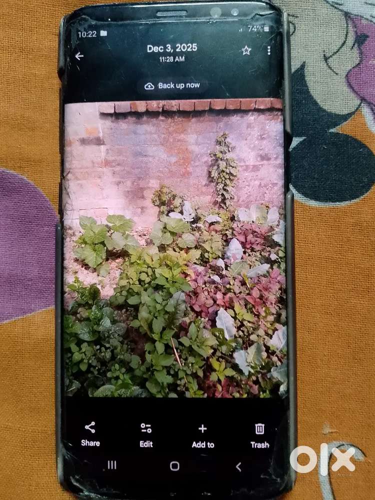 Samsung s8/ Good condition on phone  high resolution camera