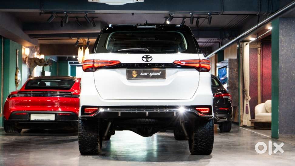 Toyota Fortuner Leader Edition (at), 2025, Diesel