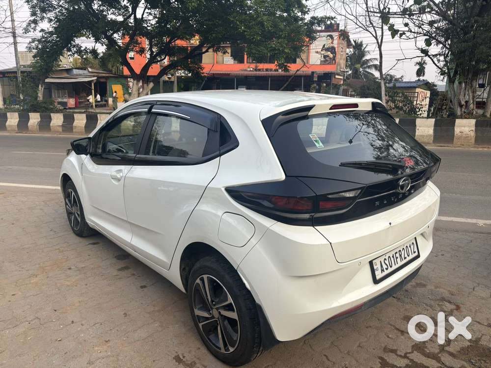 Tata Altroz Xz, 2023, Petrol