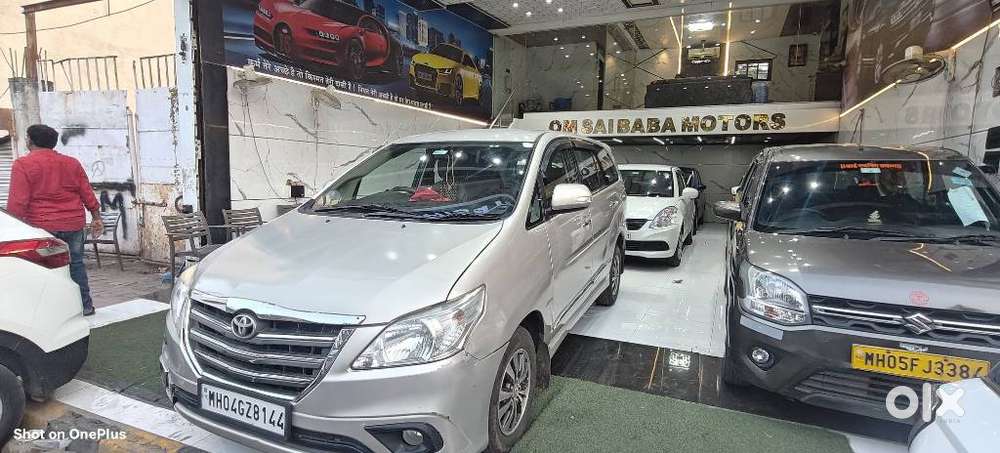 Toyota Innova 2.5 Vx 8 Str Bs-iii, 2015, Diesel