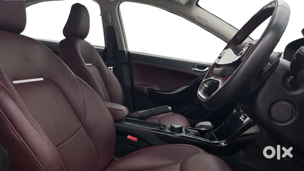 Tata Curvv Pure Plus S 1.2 Revotron Petrol 7dca, 2024, Petrol