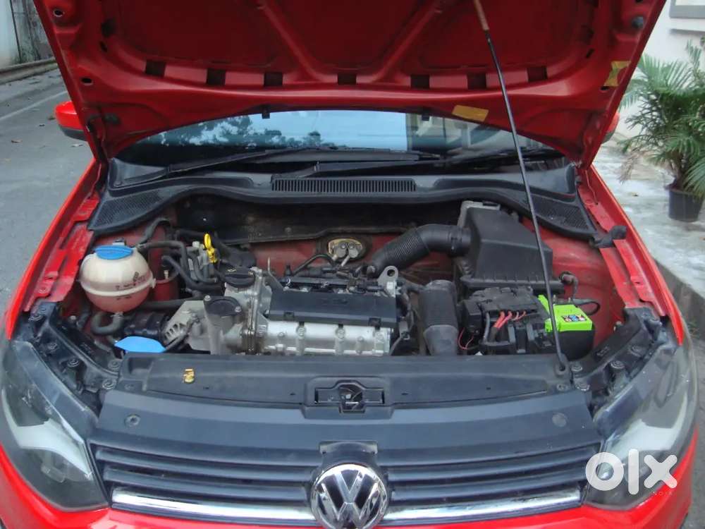 Volkswagen Polo 2015 Petrol 69900 Km Driven