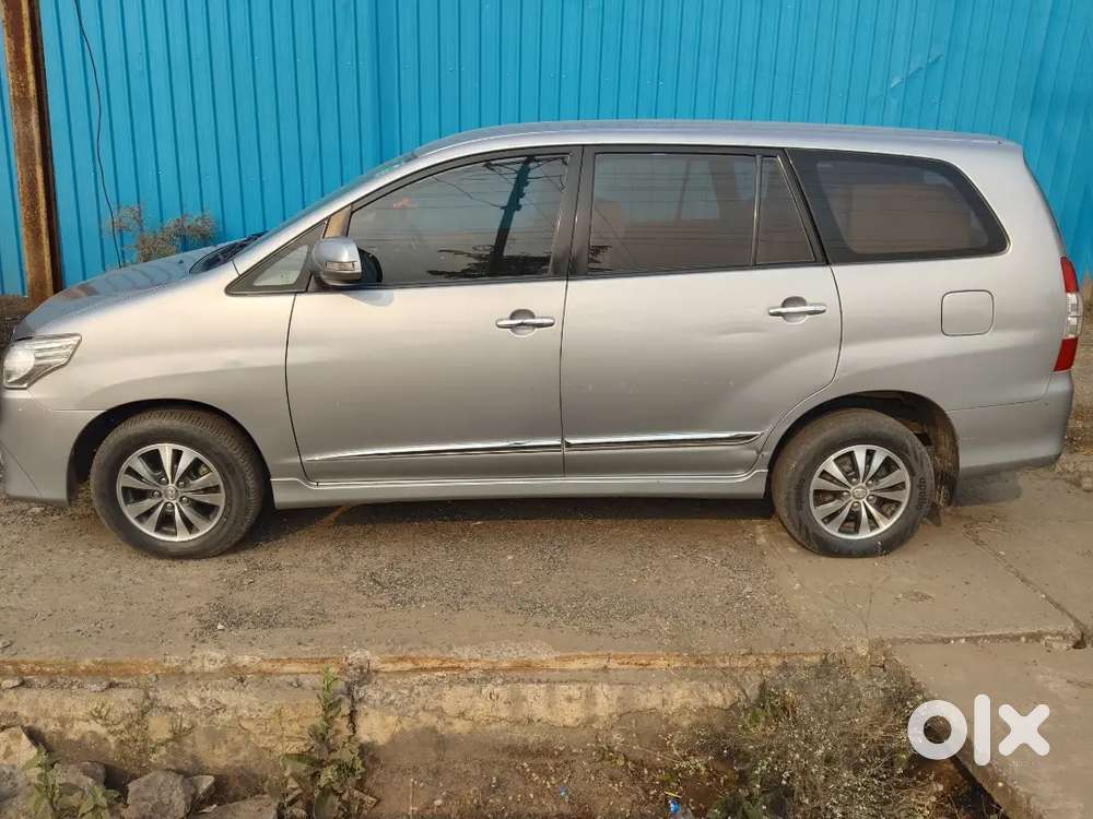 Toyota Innova 2015 Diesel 95879 Km Driven