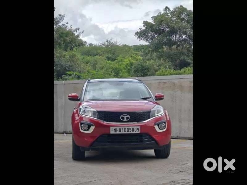 Tata Nexon 1.2 Revotron Xza Plus Dualtone, 2018, Petrol