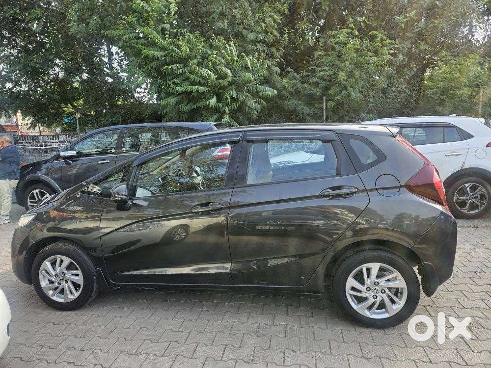 Honda Jazz V Cvt, 2015, Petrol