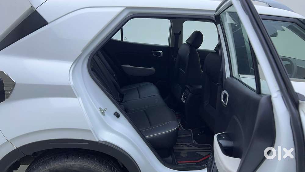 Hyundai Venue Sx (o) Mt 1.0 Turbo, 2024, Petrol