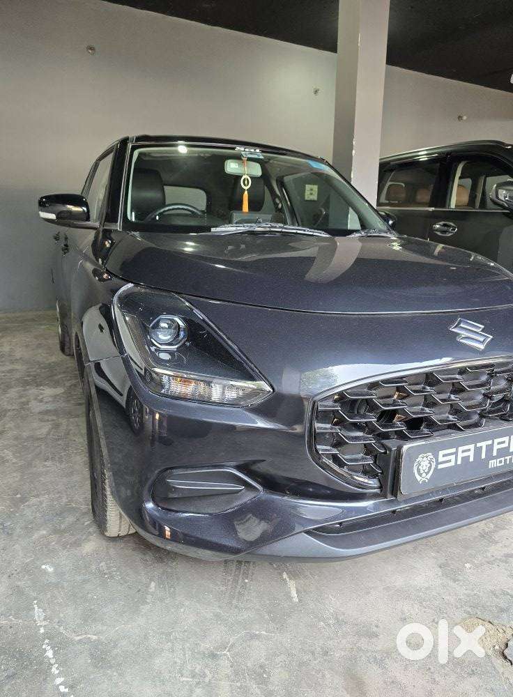 Maruti Suzuki Swift Vxi Optional, 2025, Petrol
