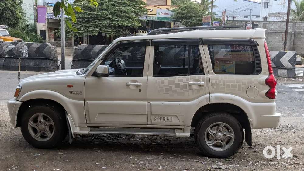 Mahindra Scorpio 2009 Diesel Well Maintained