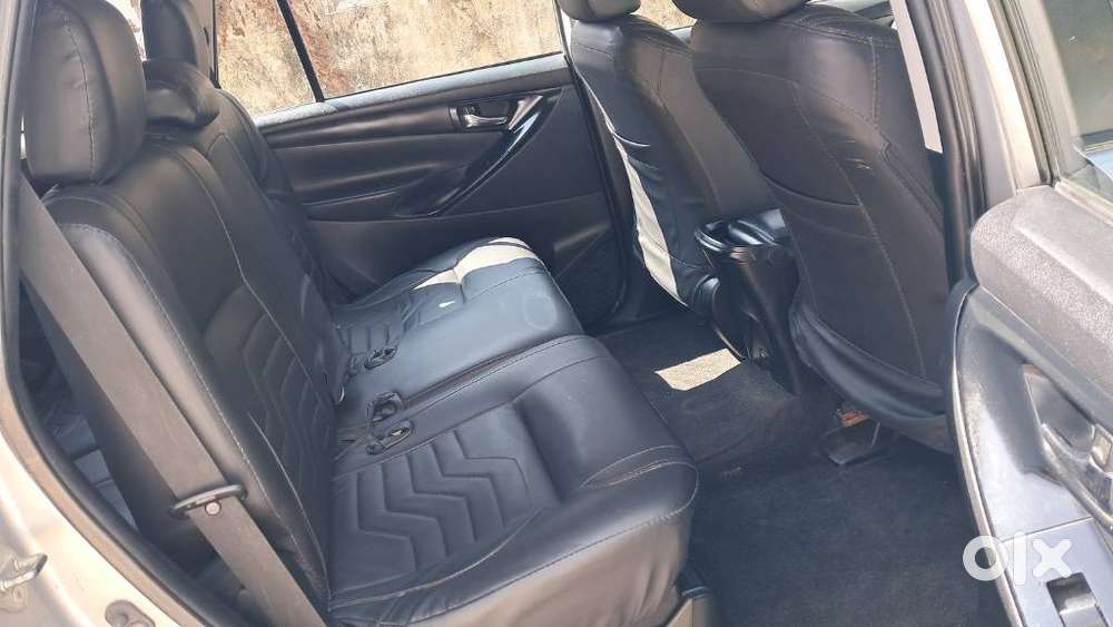 Toyota Innova Crysta 2.4 G Mt 8s, 2019, Diesel