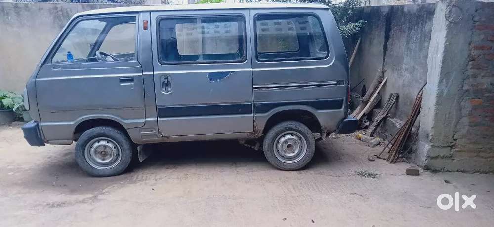 Maruti Suzuki Omni 2000