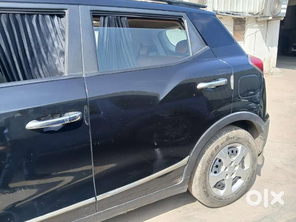 Mahindra Xuv300 2023 Petrol 20500 Km Driven
