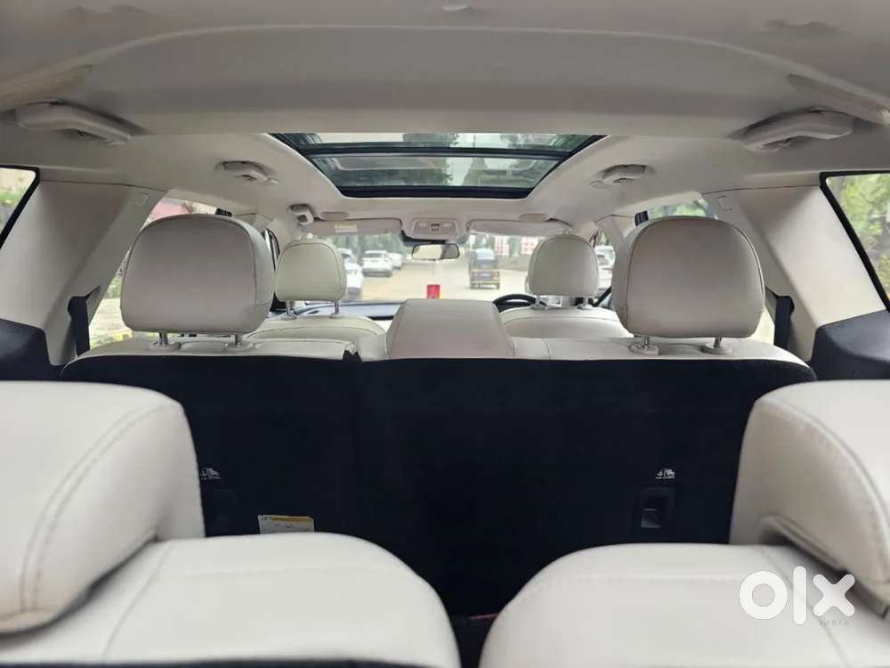 Mahindra Xuv700 2.2 Ax 7 Diesel At Luxury Pack Str, 2022, Diesel