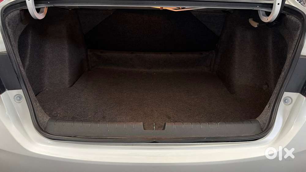 Honda City I-vtec Cvt Zx, 2023, Petrol