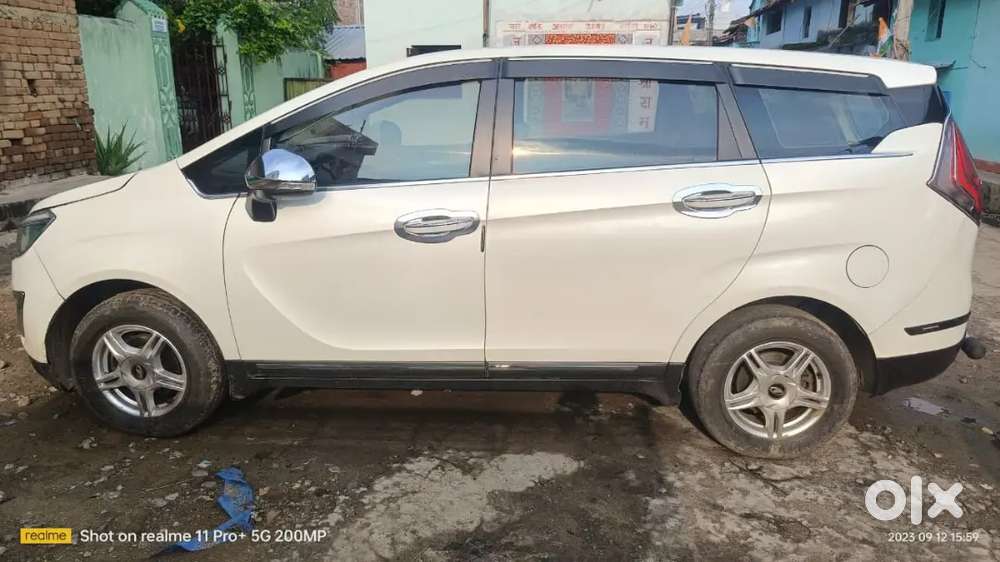 Mahindra Marazzo 2023