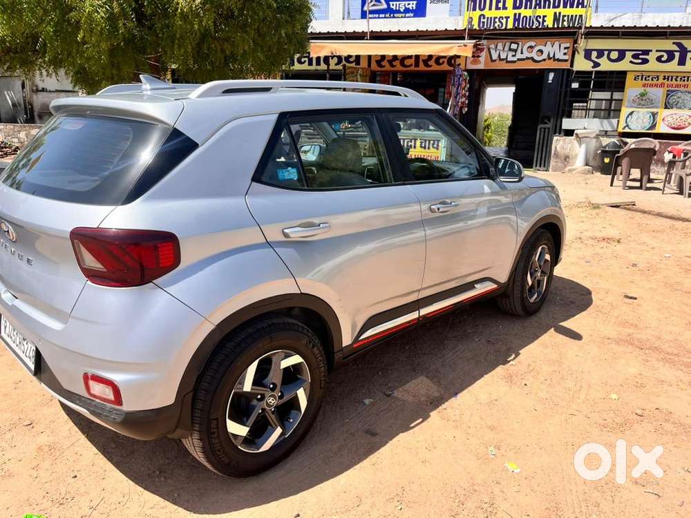 Hyundai Venue 2019 Diesel Well Maintained