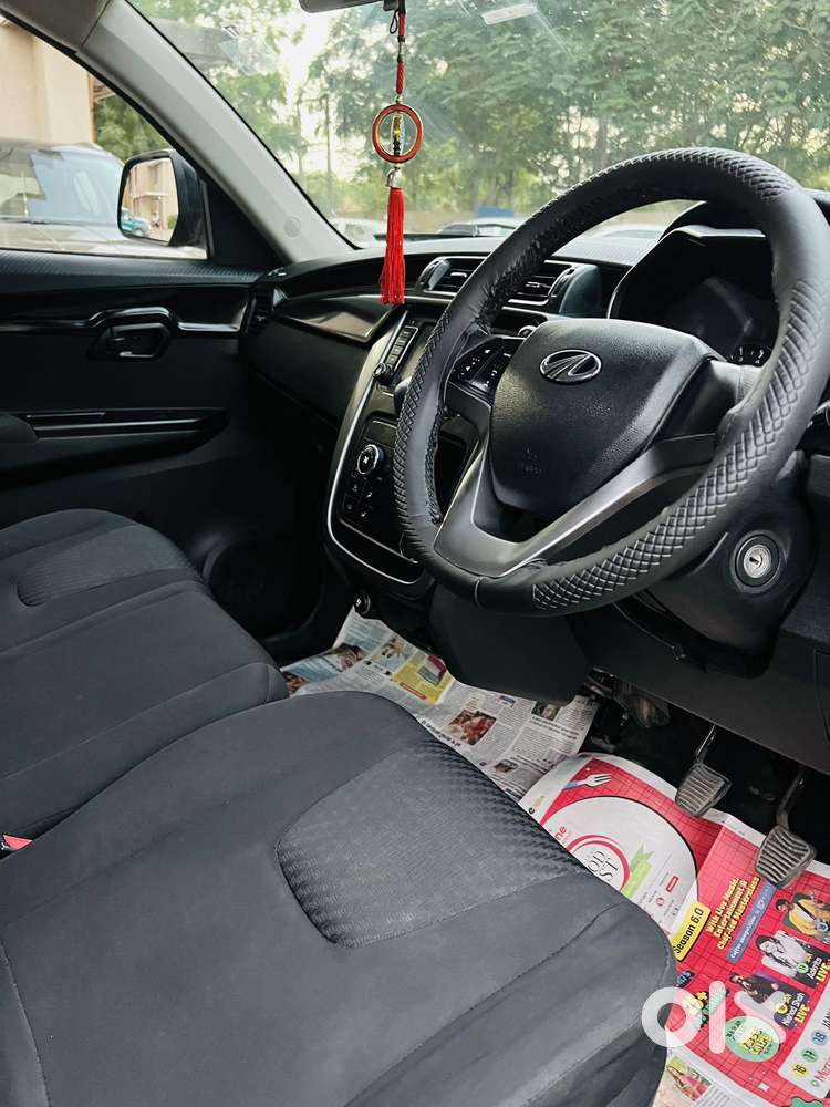 Mahindra Kuv 100 D75 K8 Dual Tone, 2019, Diesel
