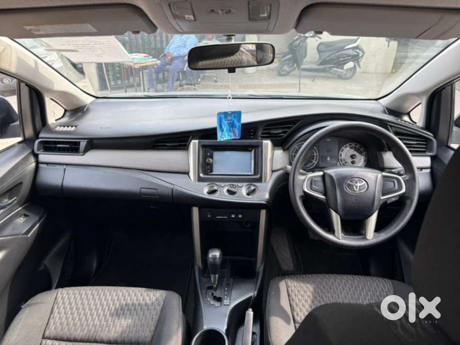 Toyota Innova Crysta 2.8 Gx At 7 Str, 2017, Diesel