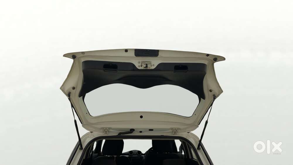 Maruti Suzuki Swift Vxi, 2020, Petrol