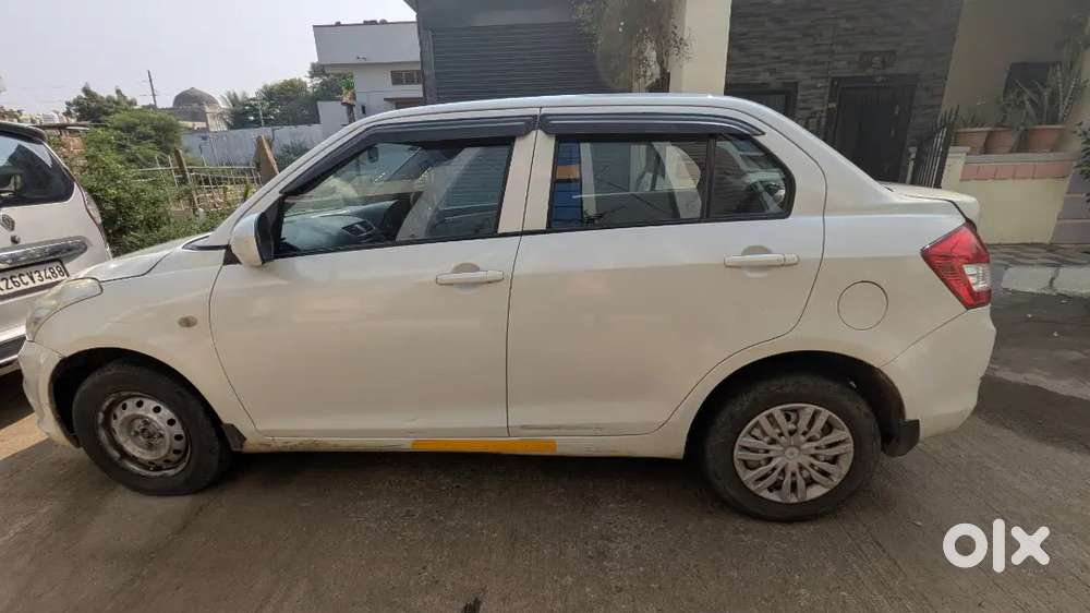 Maruti Suzuki Dzire Tour 2018