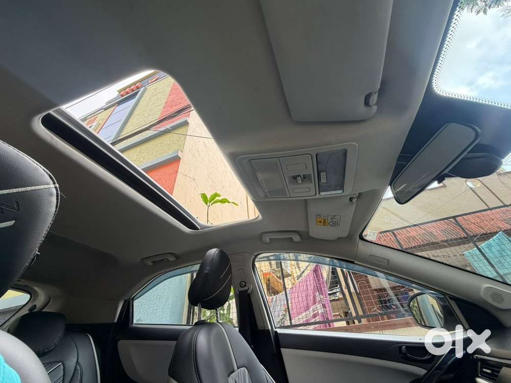 Tata Nexon Petrol 2025