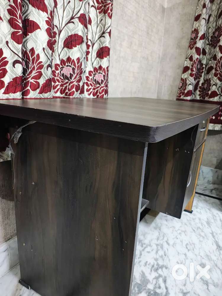Study table
