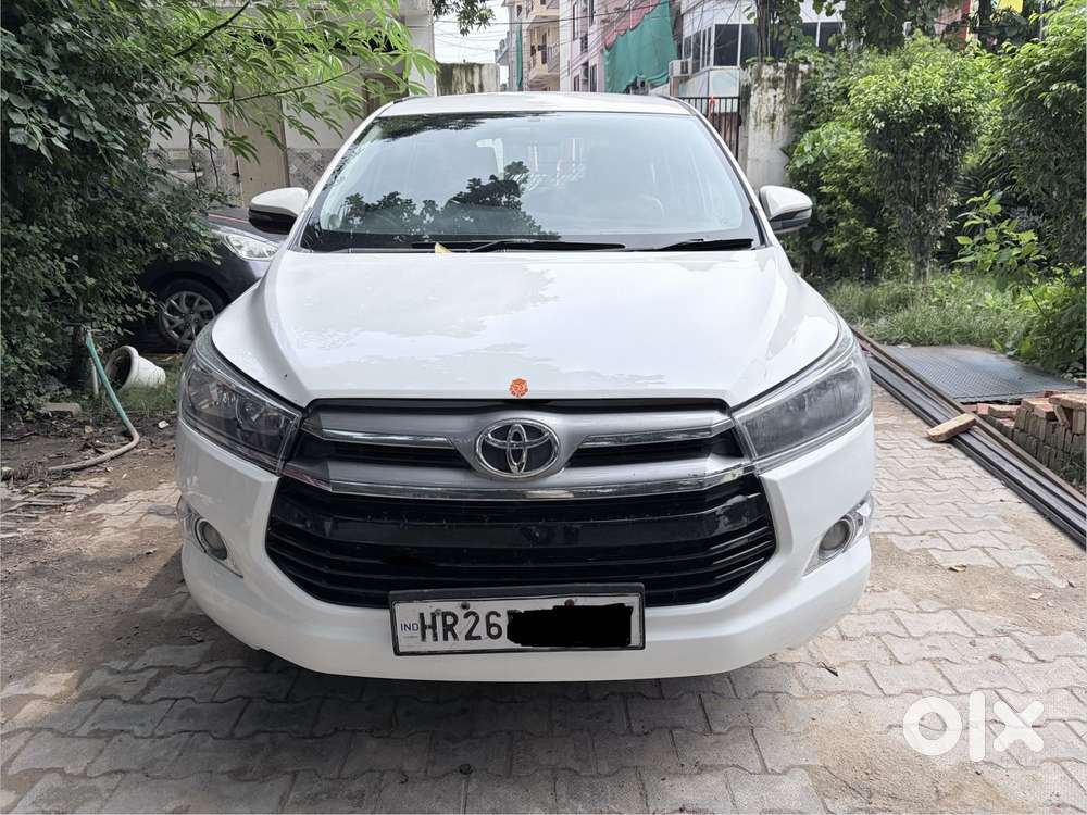 Toyota Innova Crysta 2.8 Gx At, 2018, Diesel