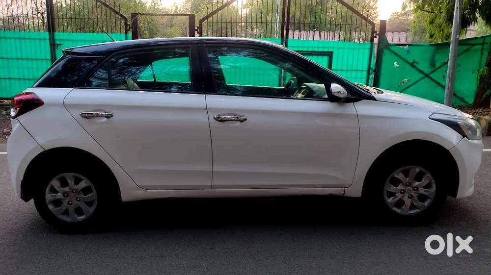 I20 Sportz 1.4 Crdi . Dual Tone  Diesel 1 Owner ..79000 Km ..