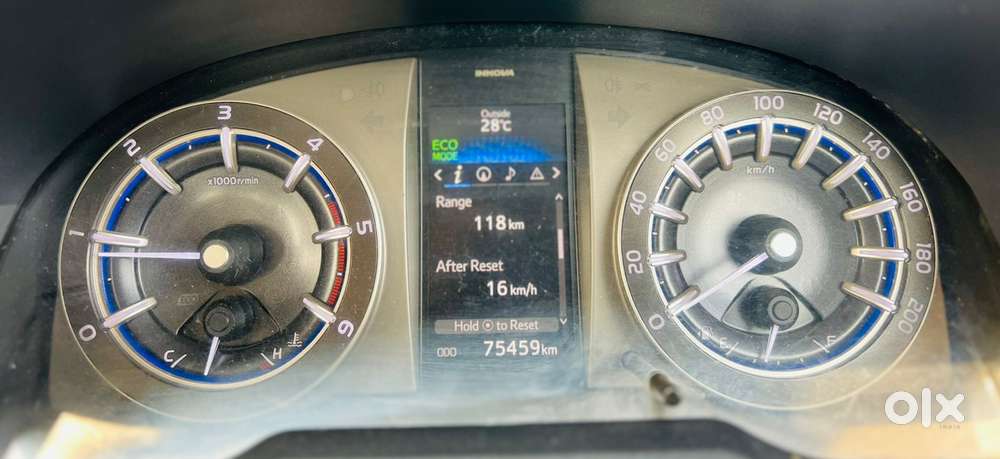 Toyota Innova Crysta 2.4 V, 2018, Diesel