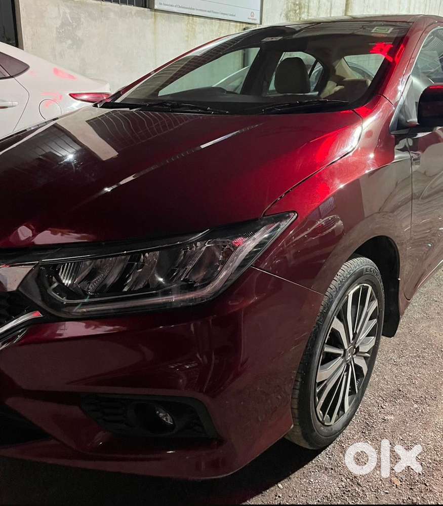 Honda City 2018 Petrol 61000 Km Driven Selling Due To Moving Out Job