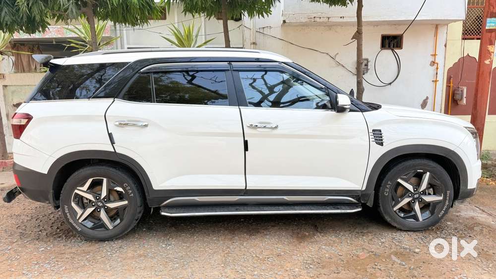 2023 Hyundai Alcazar Manual Year